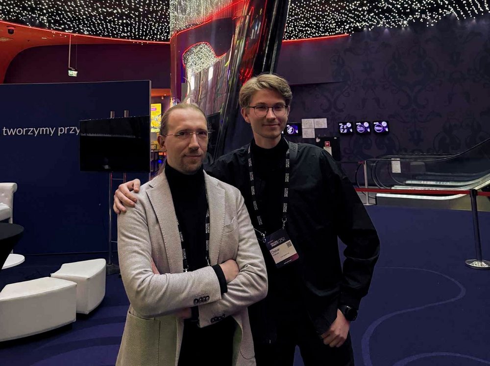 [Translate to English:] MR