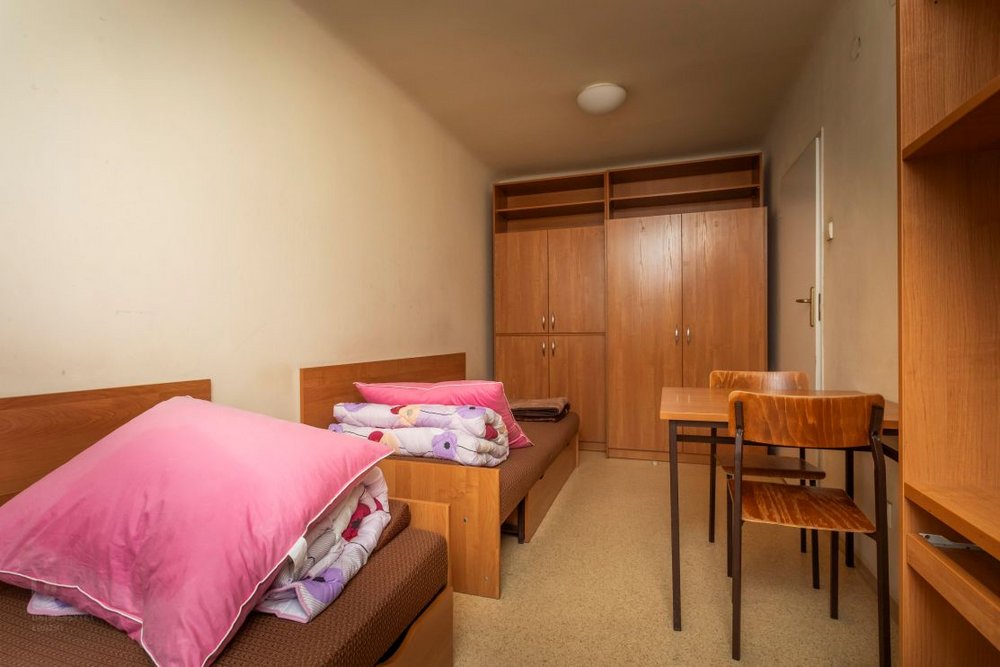 pokój w domu studenta numer 11