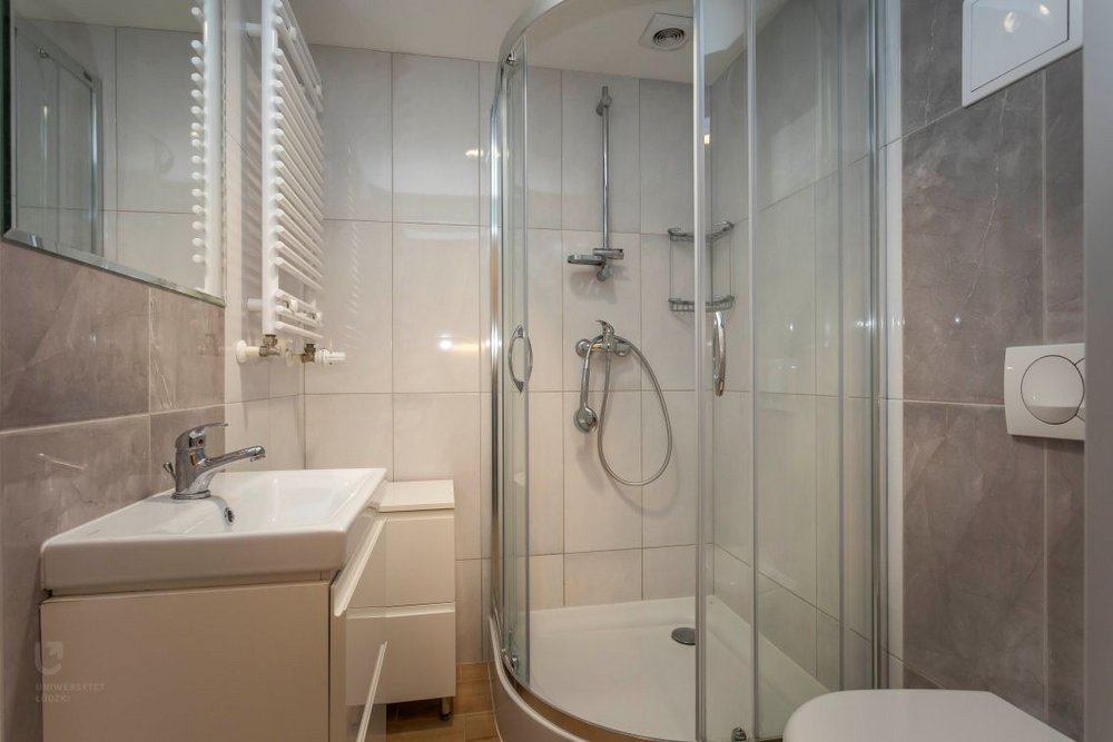 Łazienka w domu studenta numer 9