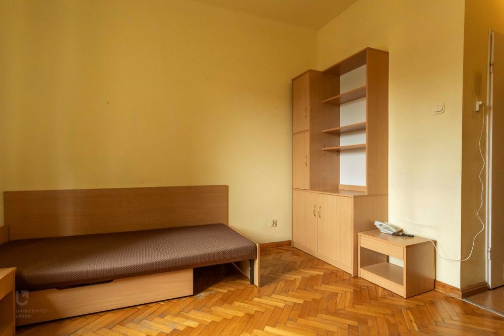 pokój w domu studenta nr 3